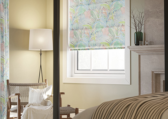 Los Angeles Velvet, Summer Breeze - Twist&Fit Roman Blind - Image 5